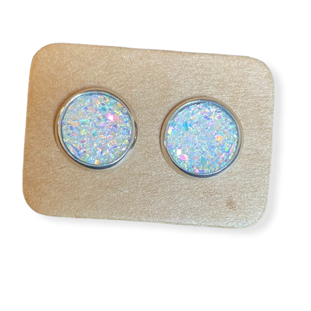 Placed Round Stud Earrings