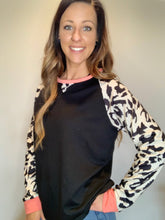 Load image into Gallery viewer, Leopard Sleeve Black Pullover
