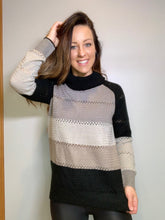 Load image into Gallery viewer, Knit Black Stripe Long Sleeve Lightweight
